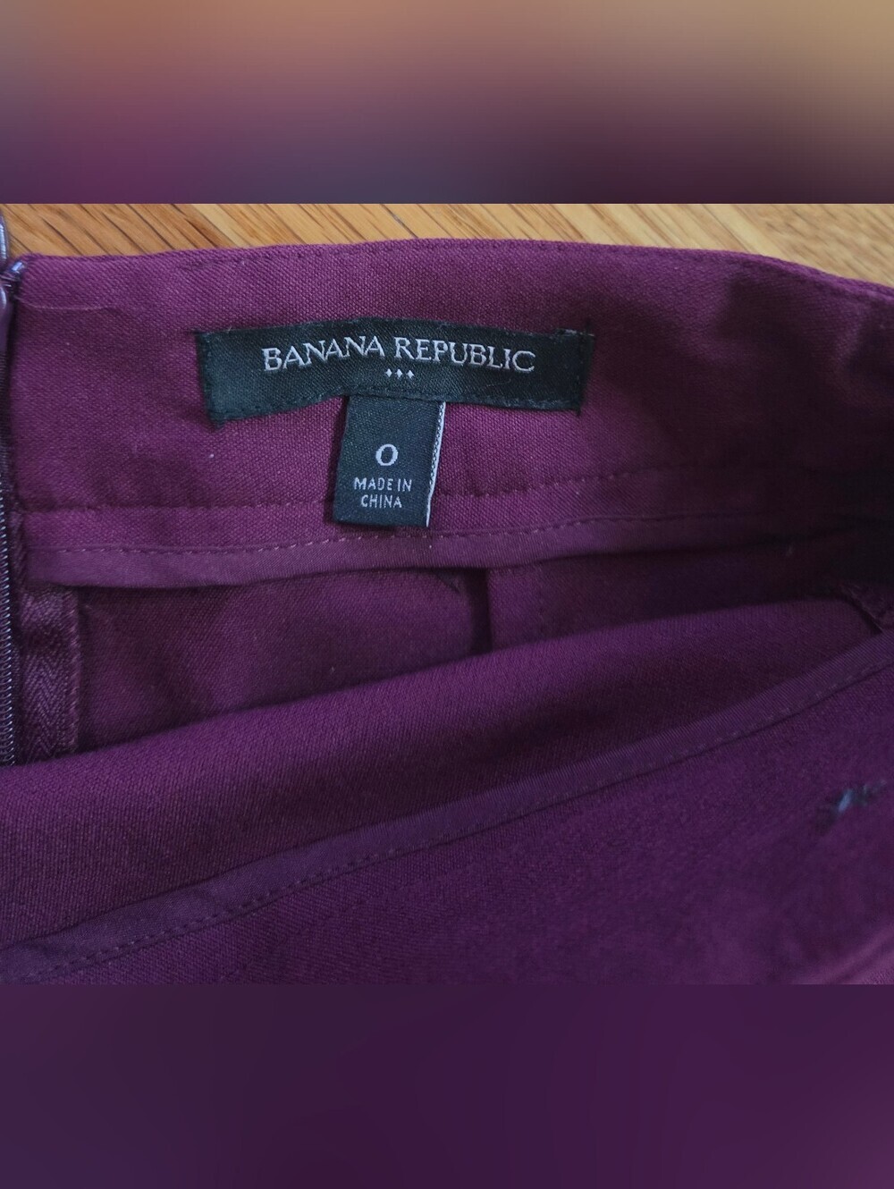 Banana Republic Plum Purple Wrap Mini Skirt Button Detail Size 0 - Picture 2 of 5
